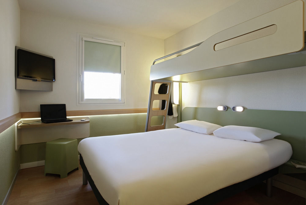 Hotel Ibis Budget Aix Les Bains - Gresy Buitenkant foto
