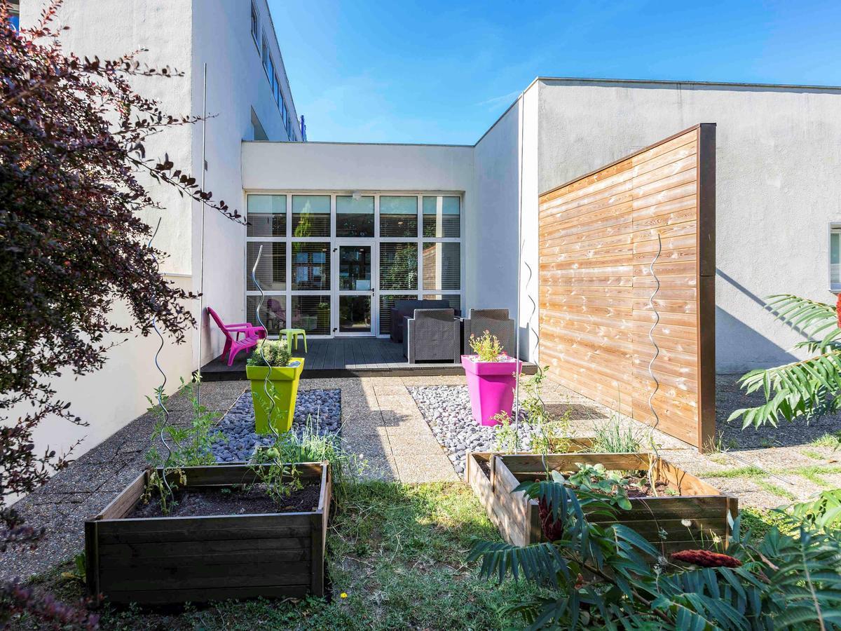 Hotel Ibis Budget Aix Les Bains - Gresy Buitenkant foto